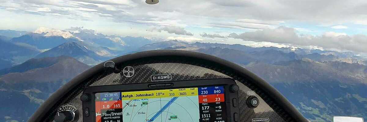 Flugwegposition um 13:38:45: Aufgenommen in der Nähe von Gemeinde Fiss, Österreich in 3449 Meter
